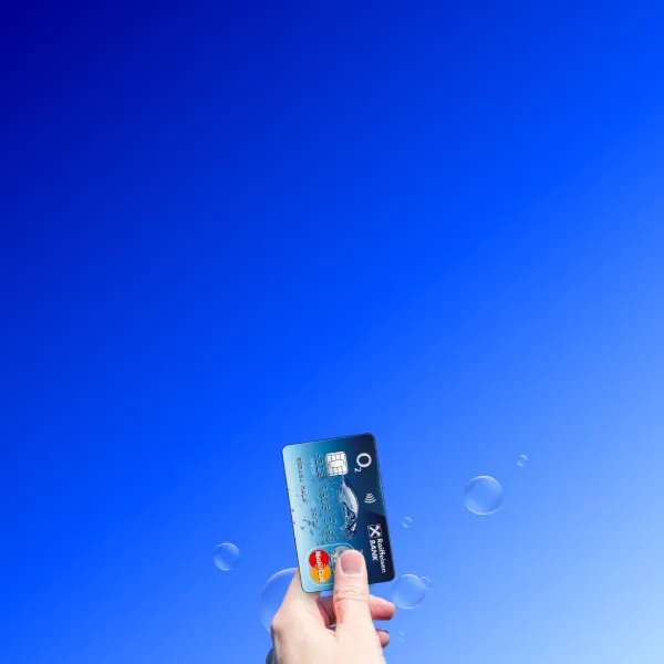 RB platební karta přináší úspory za služby O₂