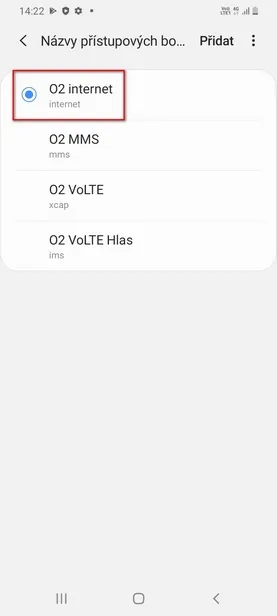 Zvolte přístupový bod O2 Internet.