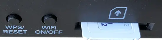 Špatné zastrčení SIM